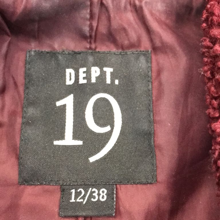 Dept 19