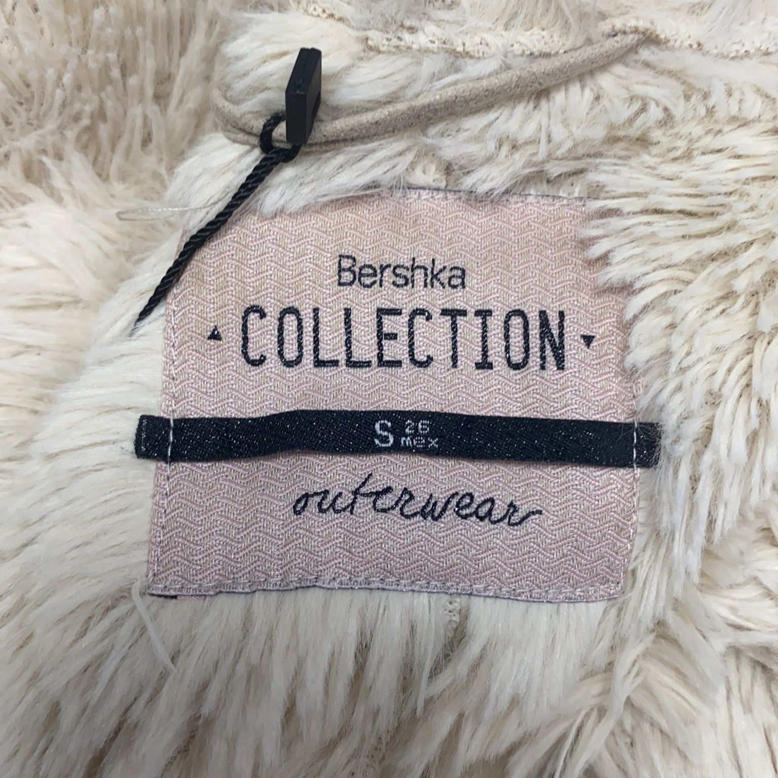 Bershka Collection