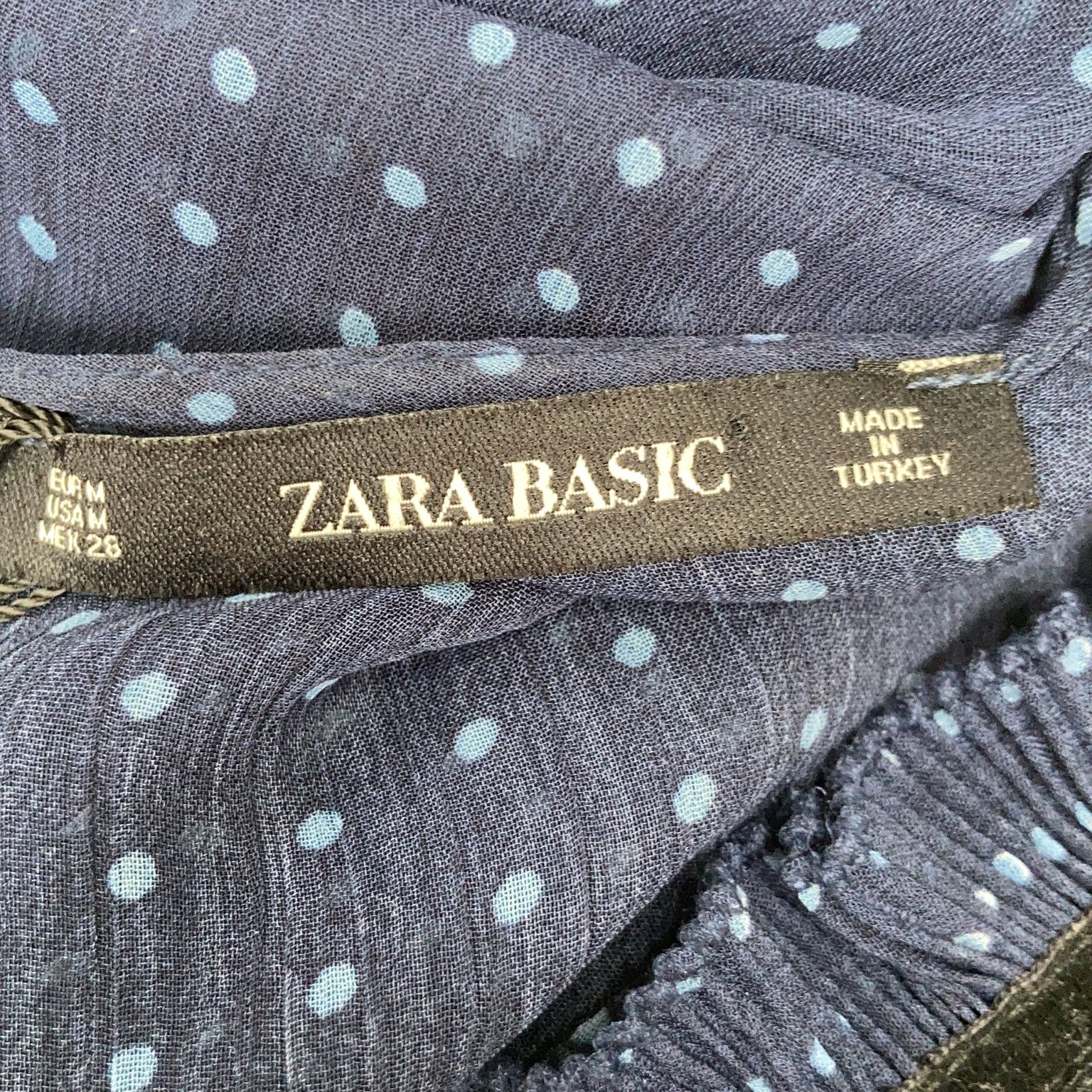 Zara Basic