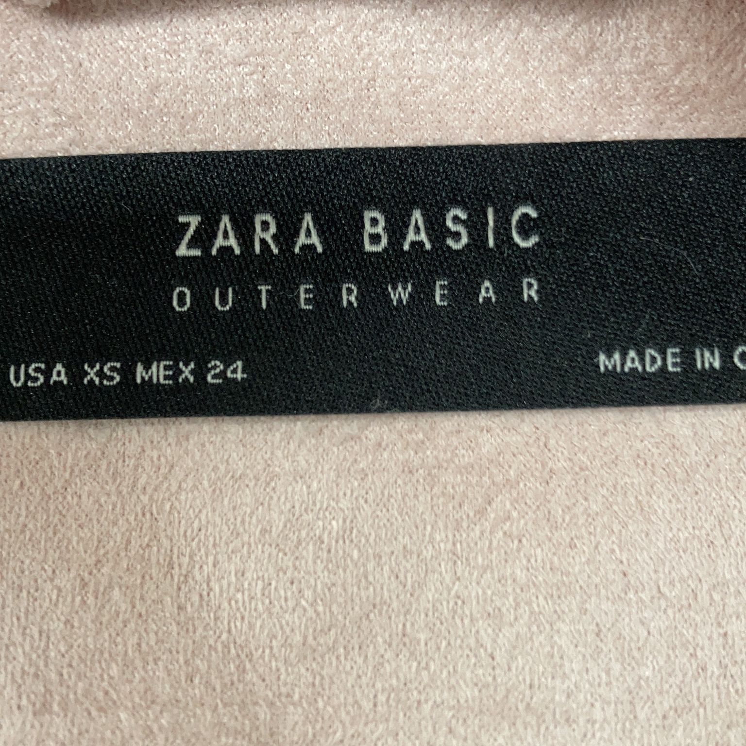 Zara Basic