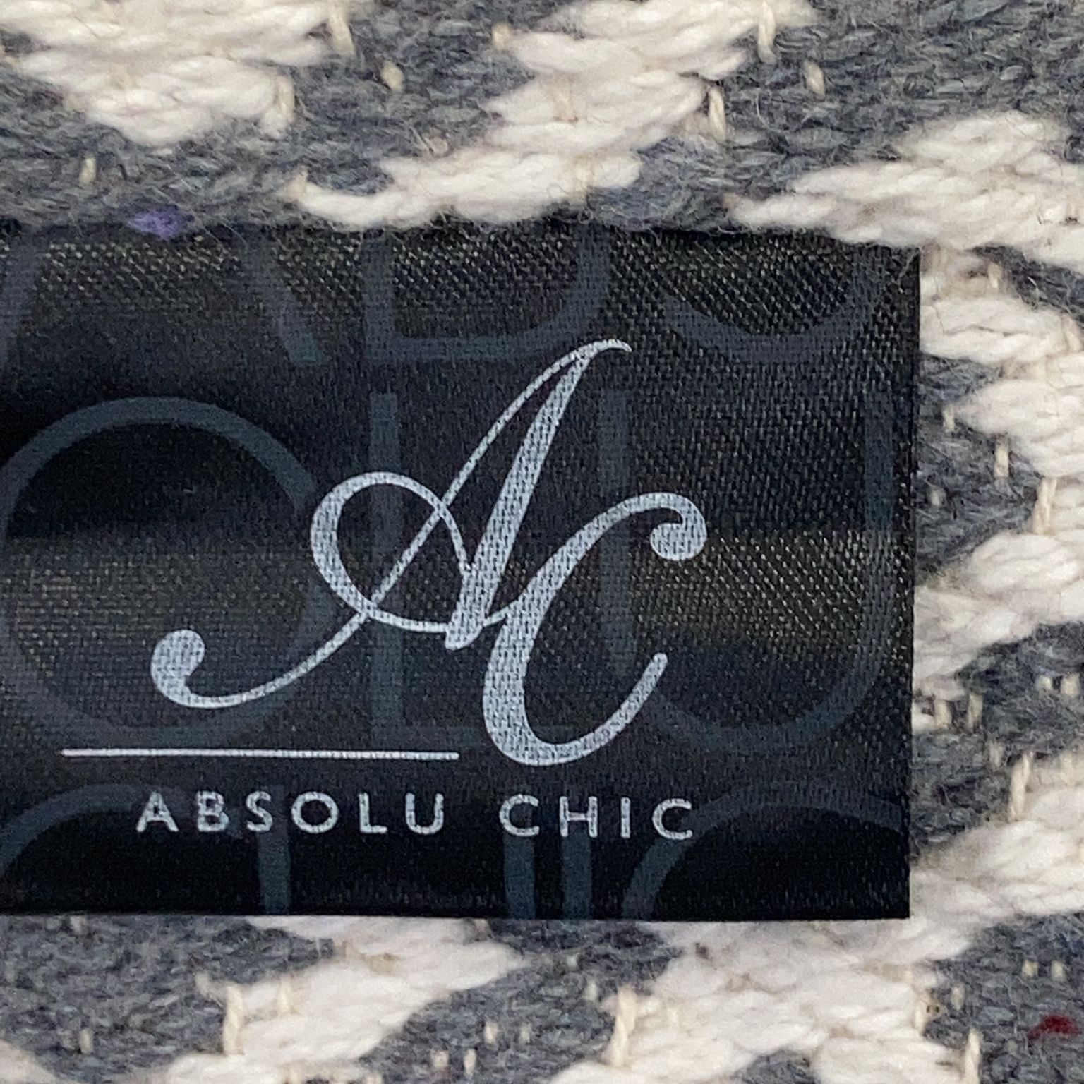 Absolu Chic