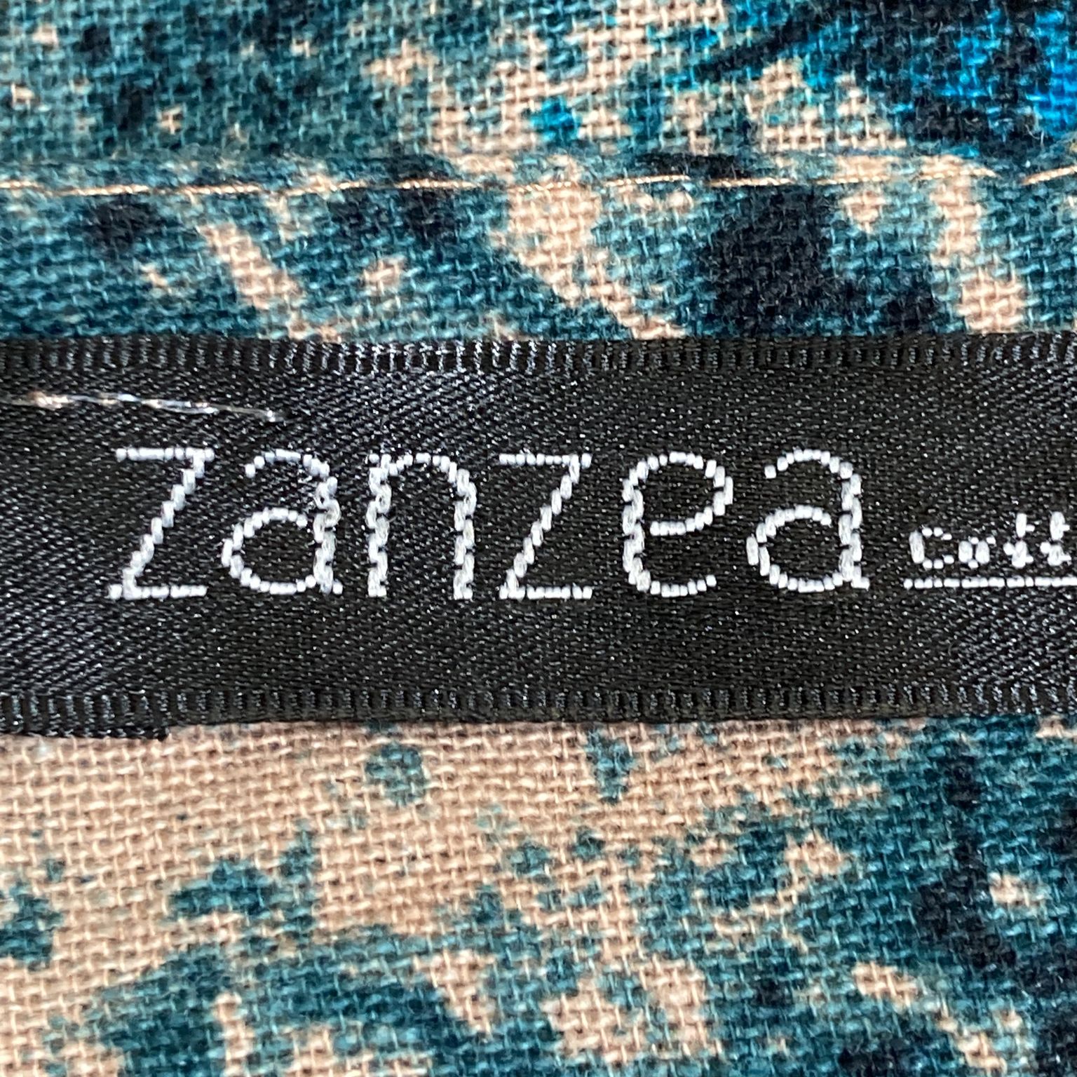 Zanzea