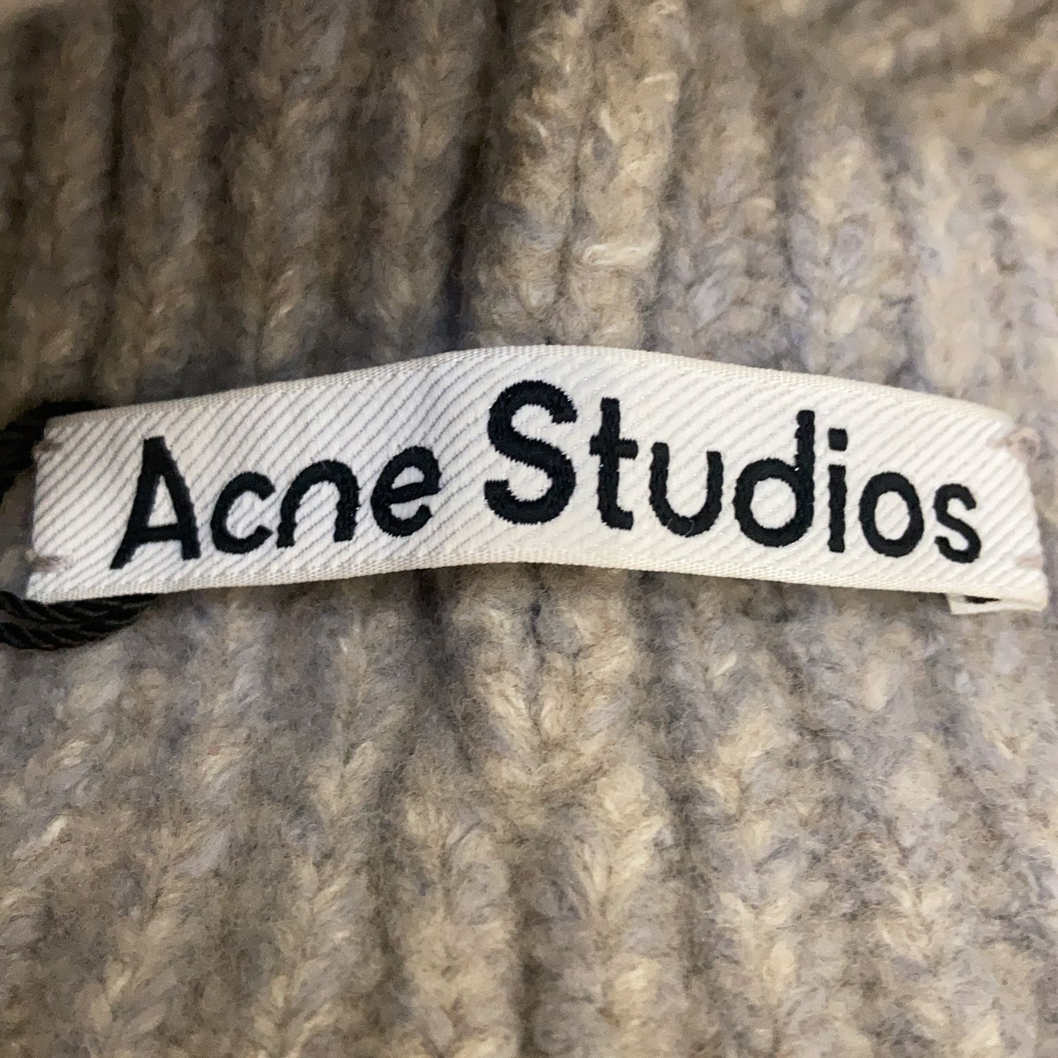 Acne Studios