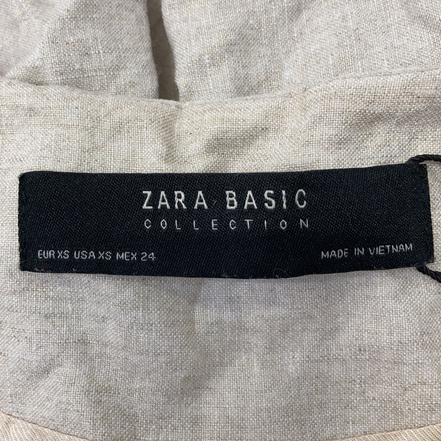 Zara Basic