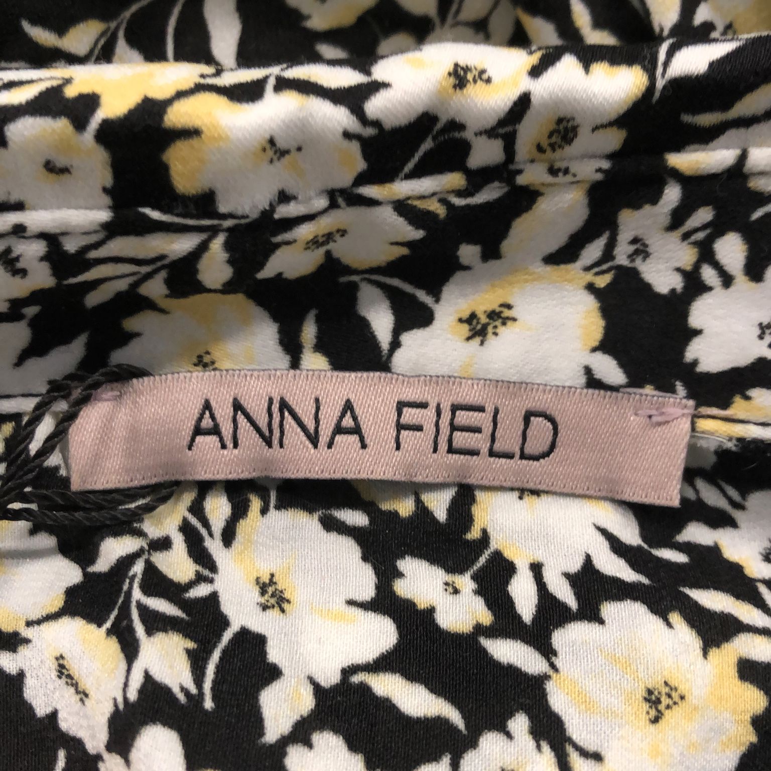 Anna Field