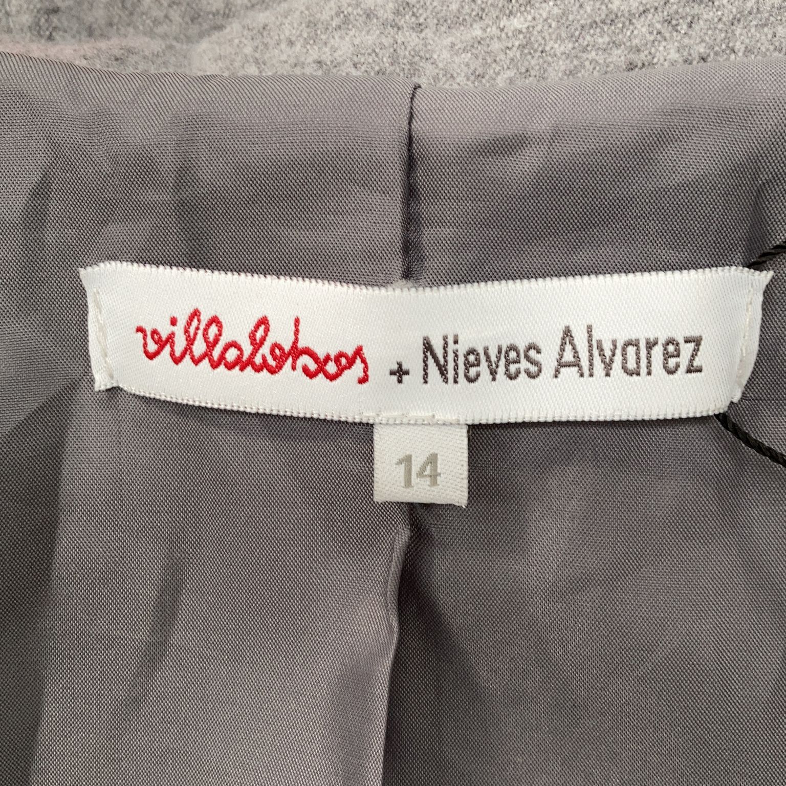 Villalobos + Nieves Alvarez