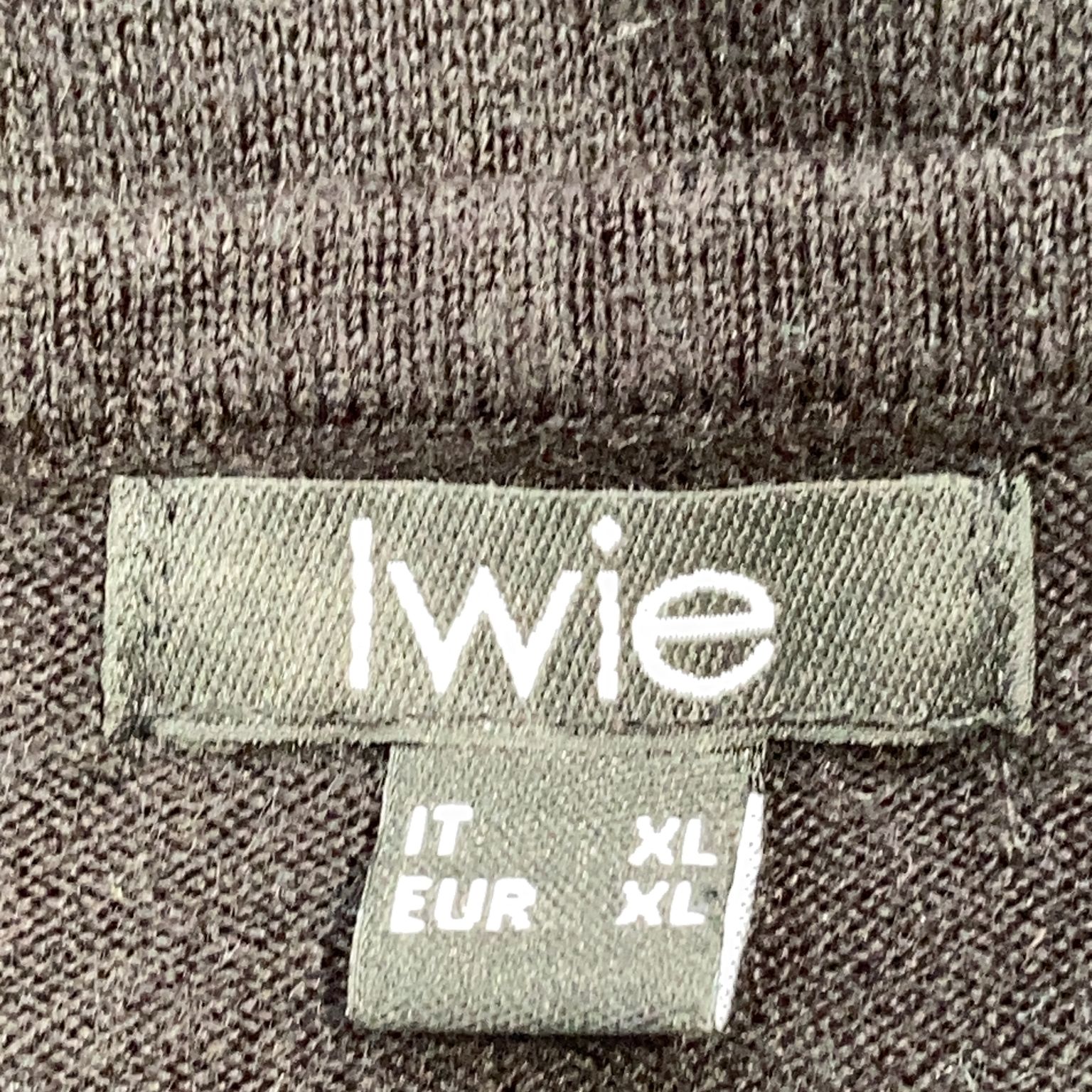 Iwie