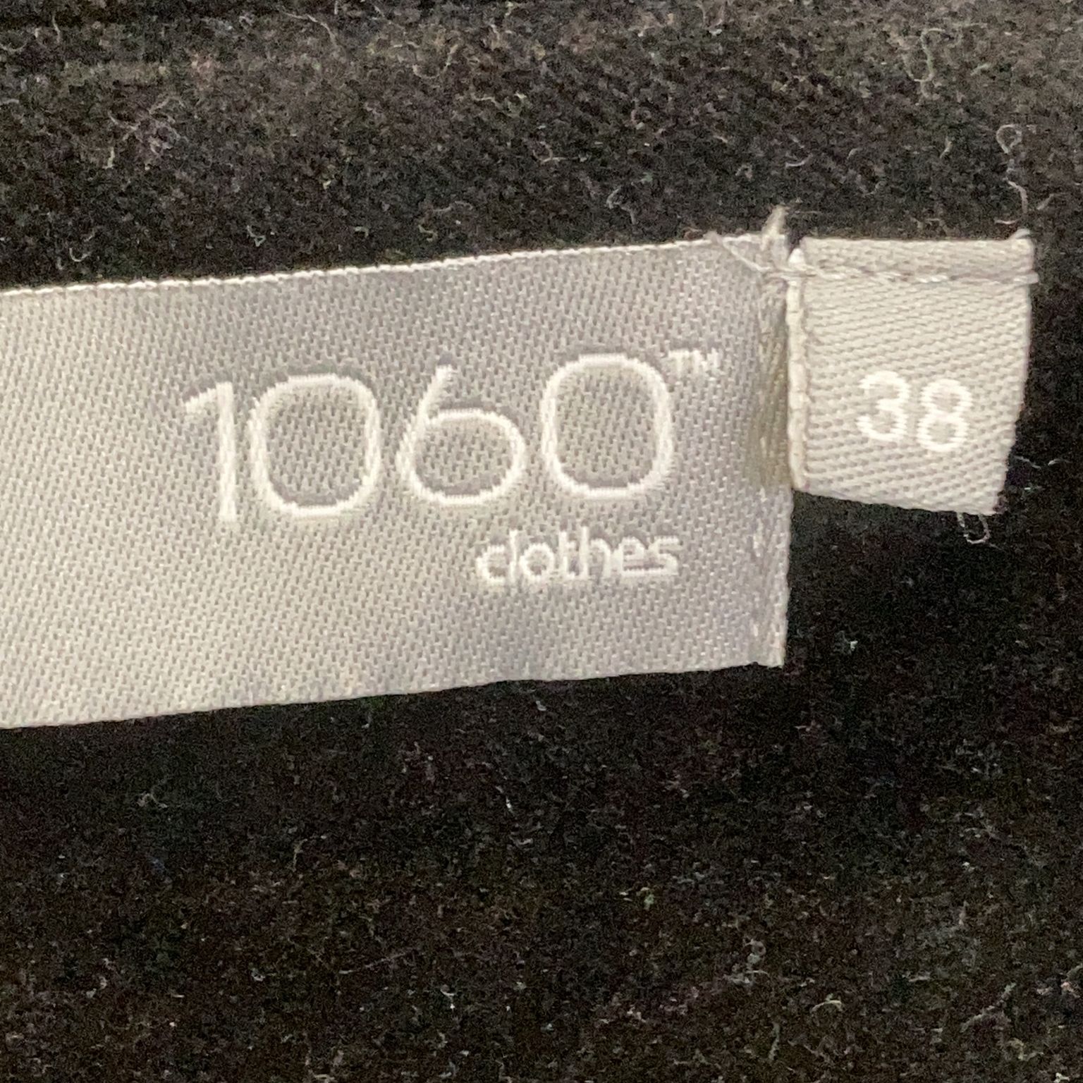 1060 Clothes