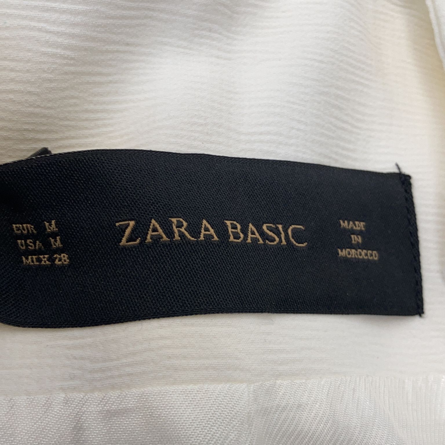 Zara Basic