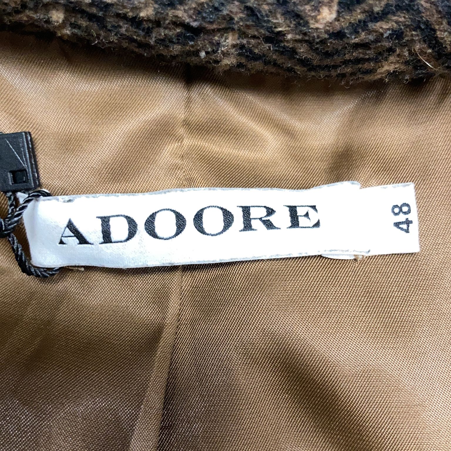 Adoore