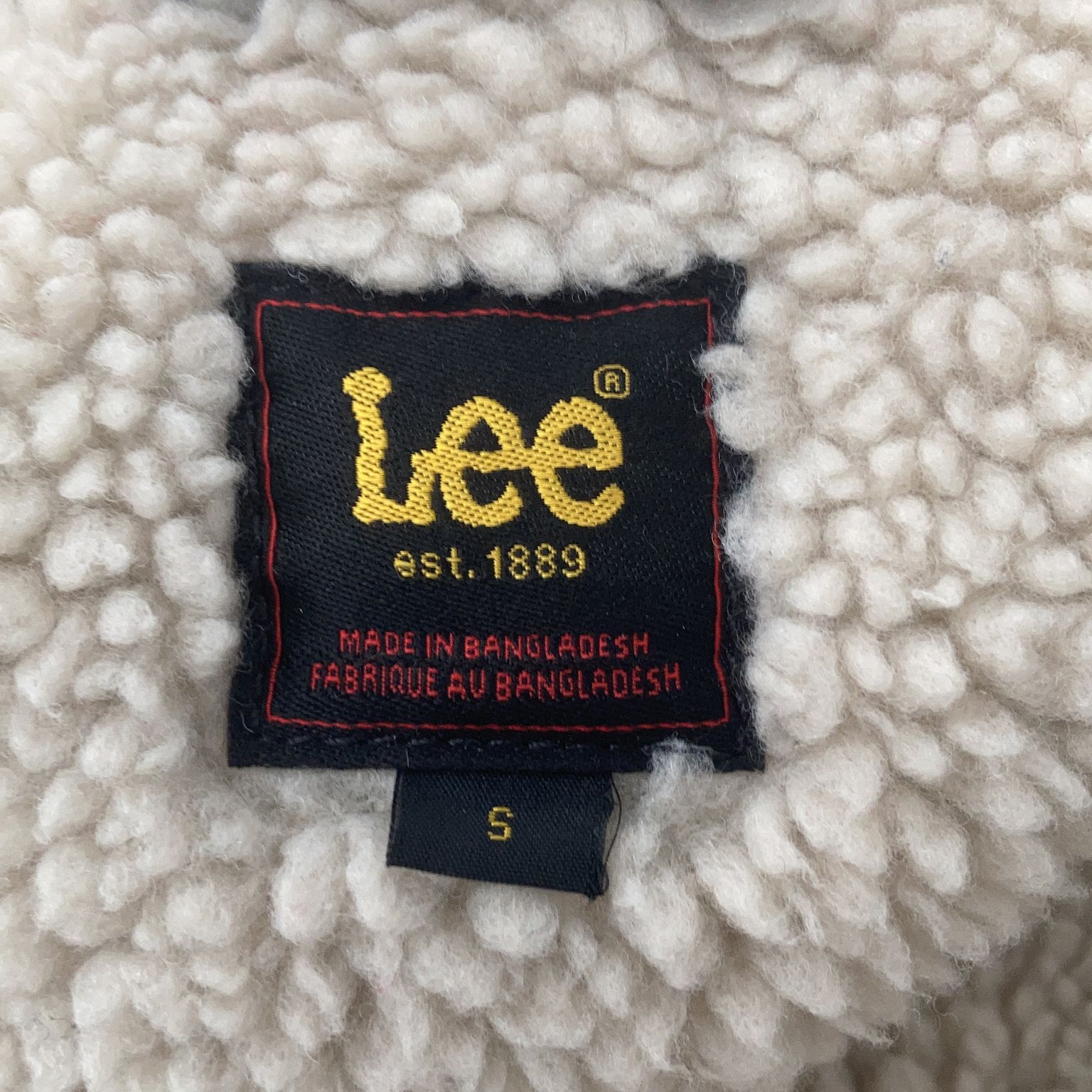 Lee