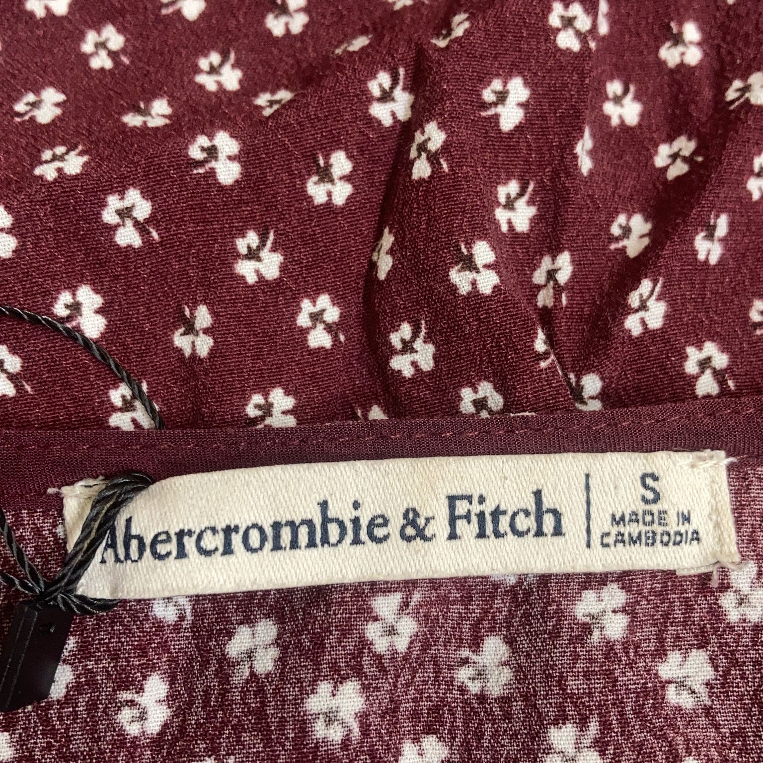 Abercrombie  Fitch