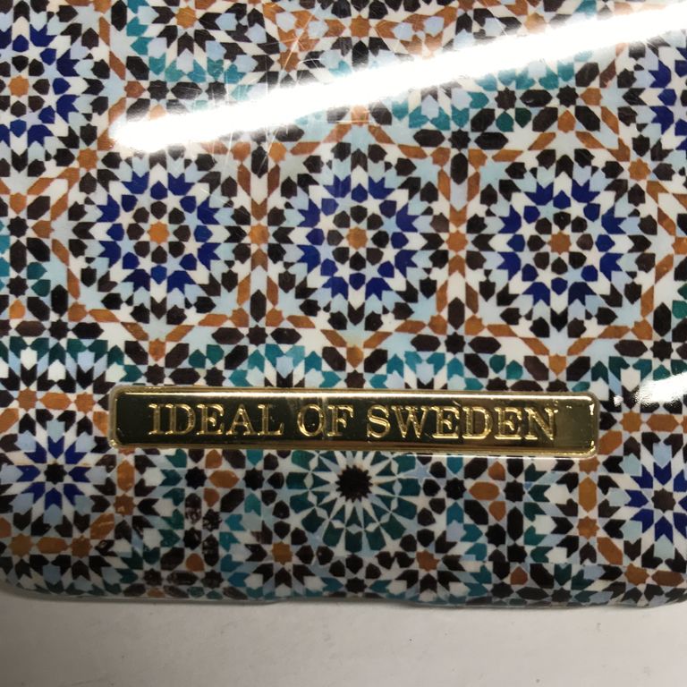 iDeal of Sweden