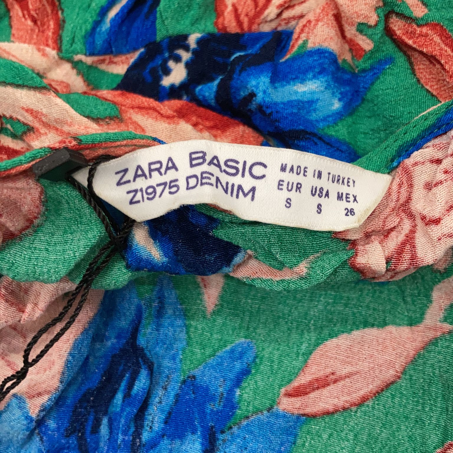 Zara Basic