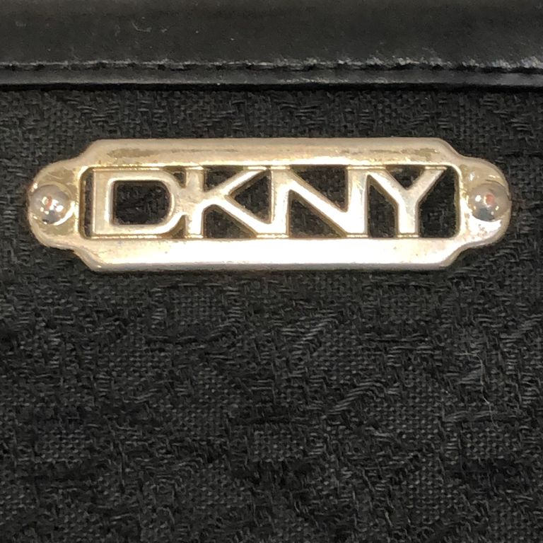 DKNY