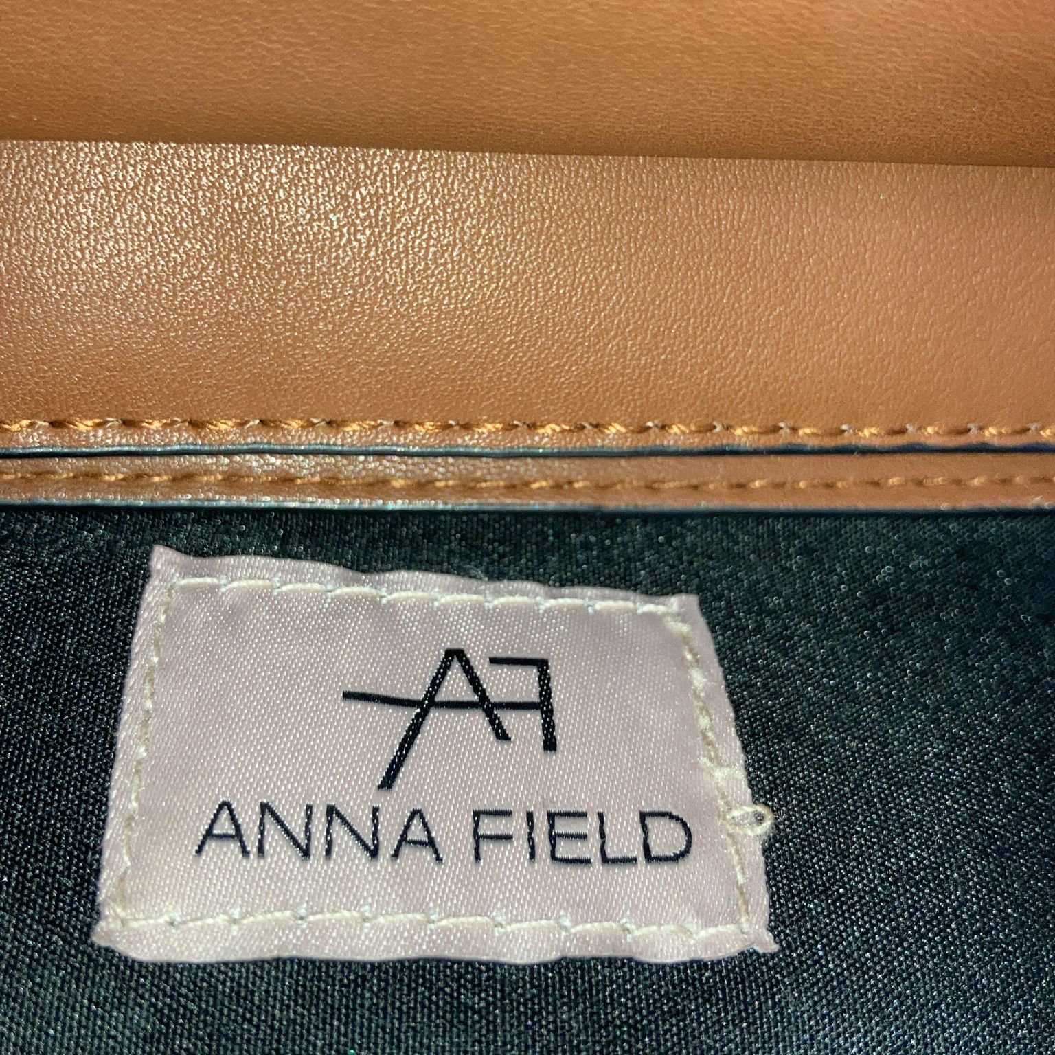 Anna Field