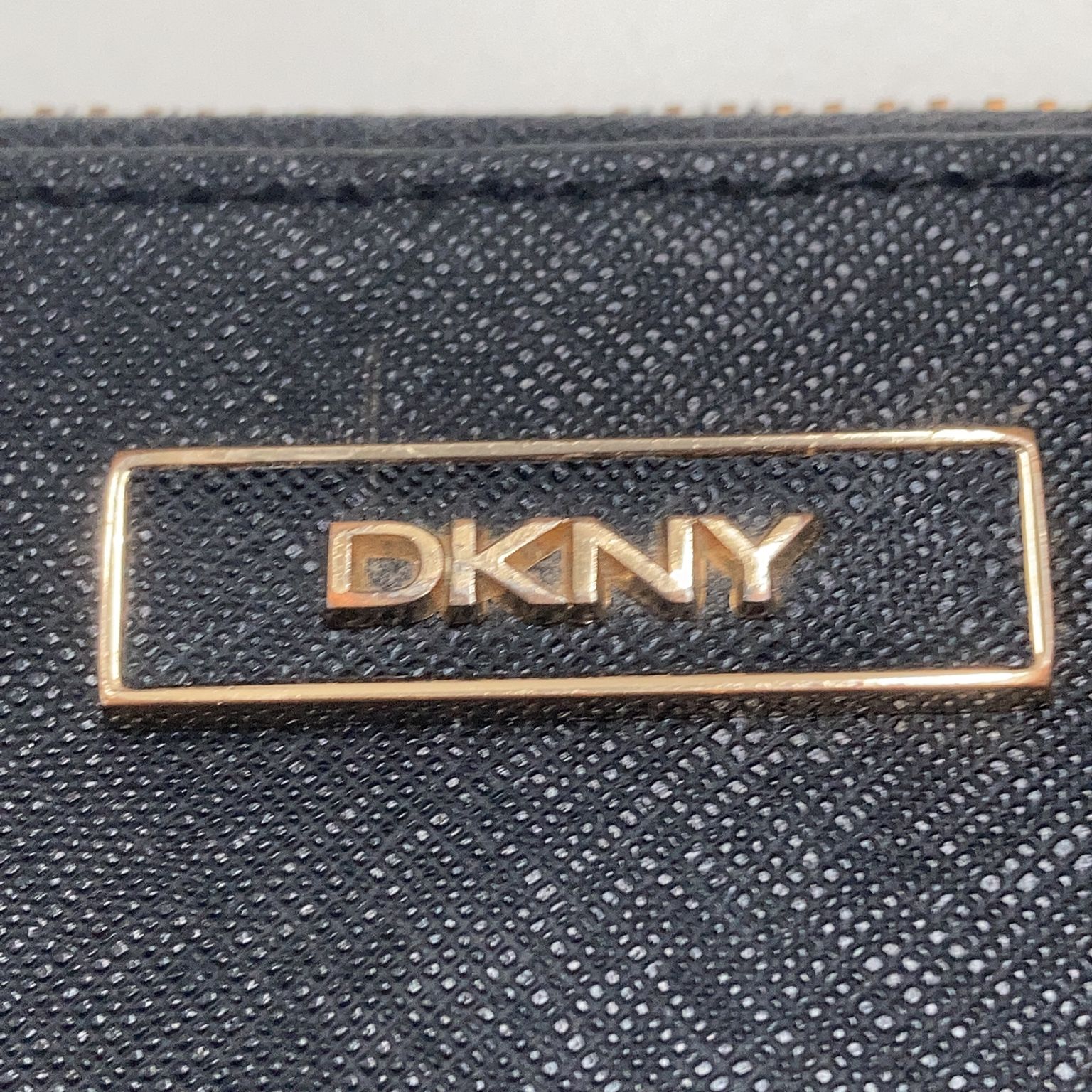 DKNY