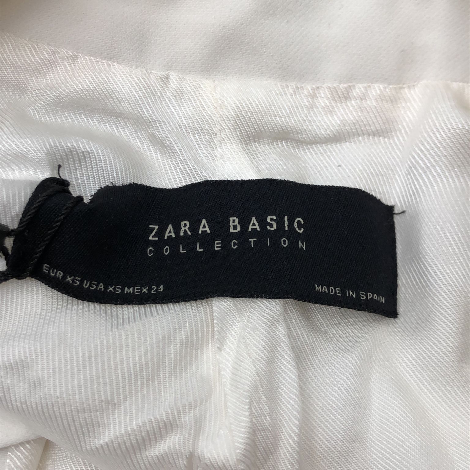 Zara Basic