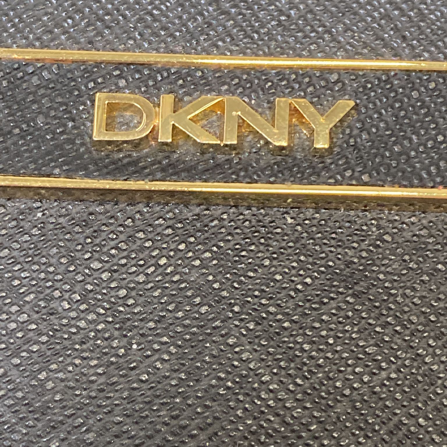 DKNY