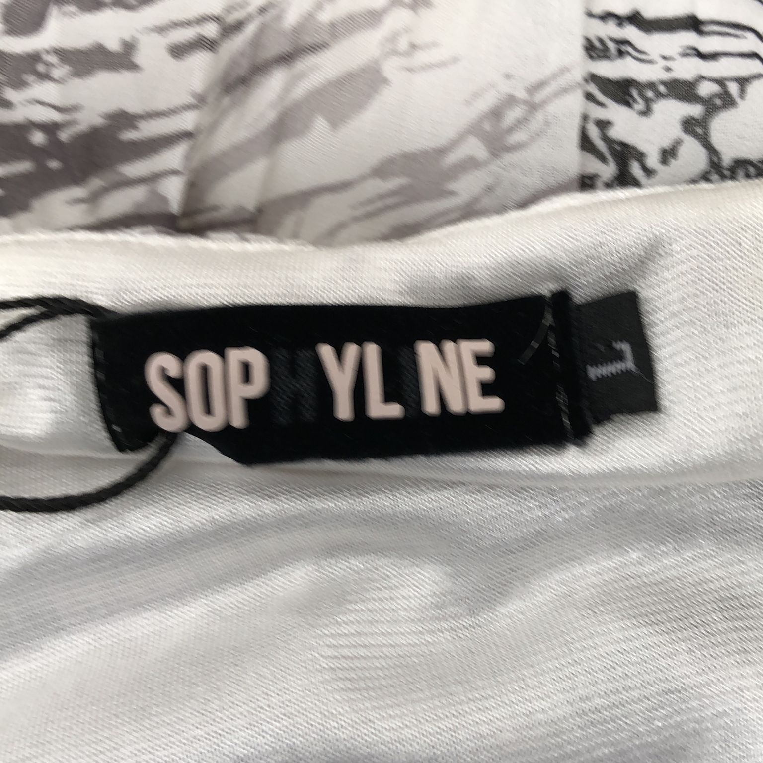 Sophyline