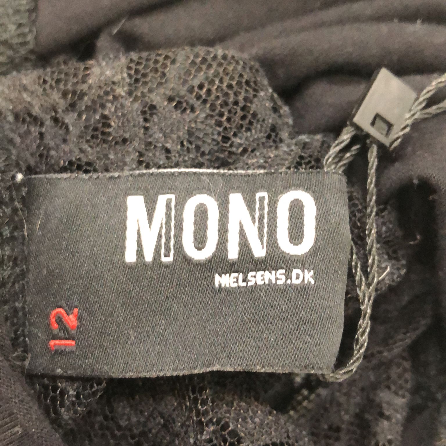 Mono