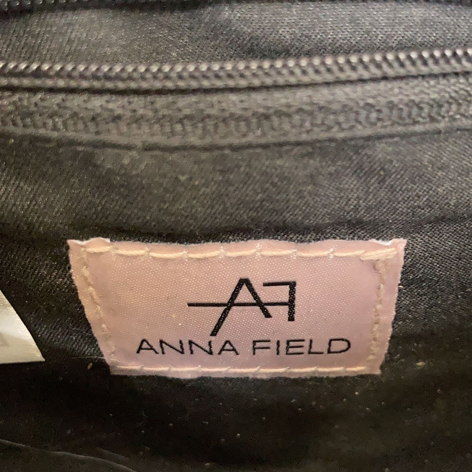 Anna Field