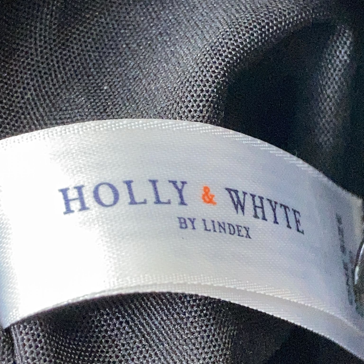 Holly  Whyte by Lindex