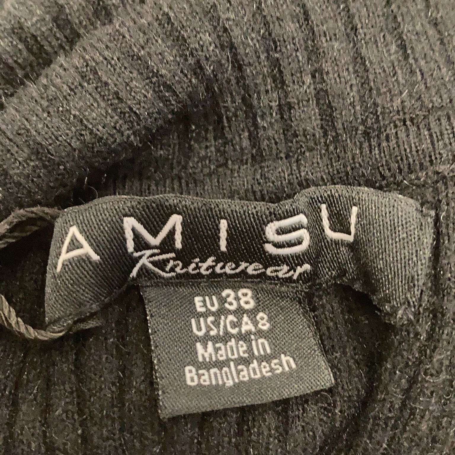 Amisu Knitwear