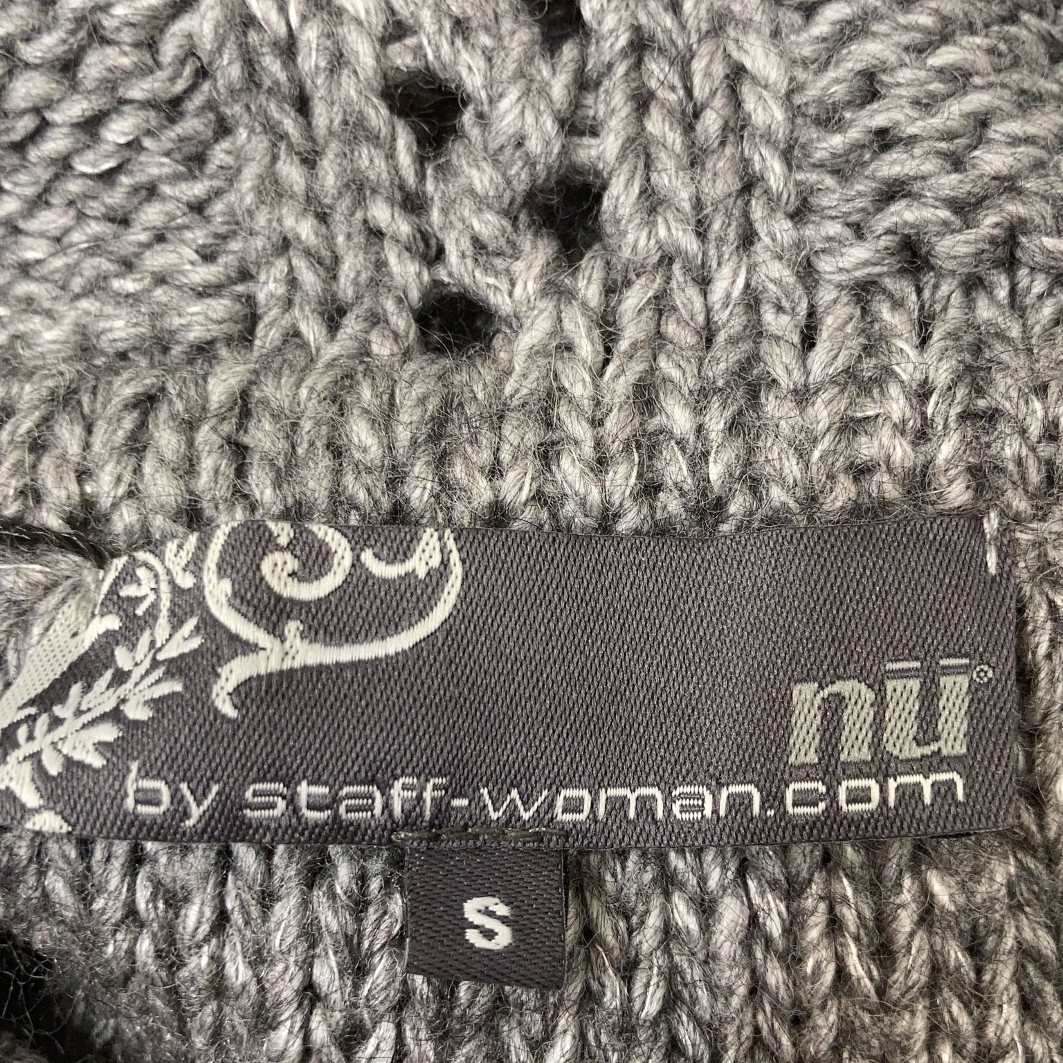 Nü by Staff-Woman