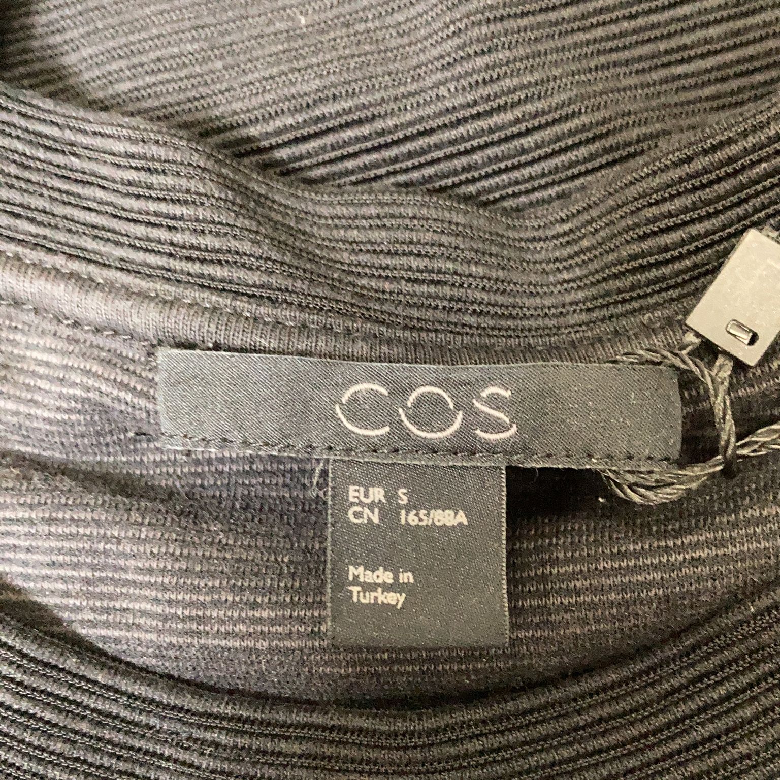 COS