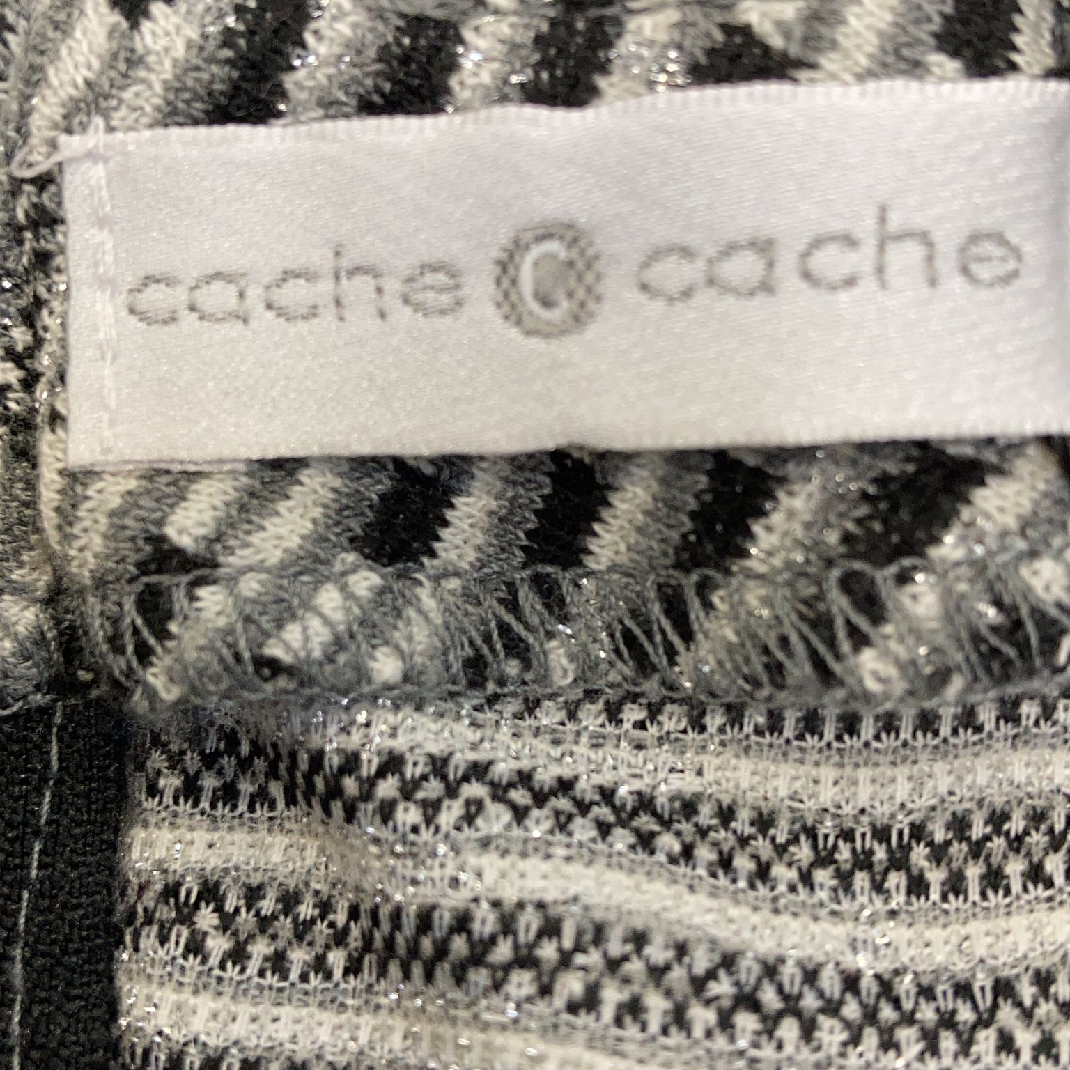 Cache Cache