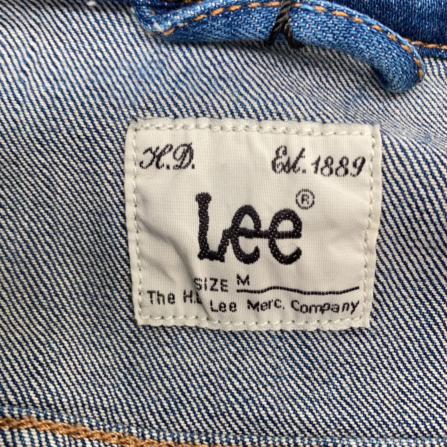 Lee