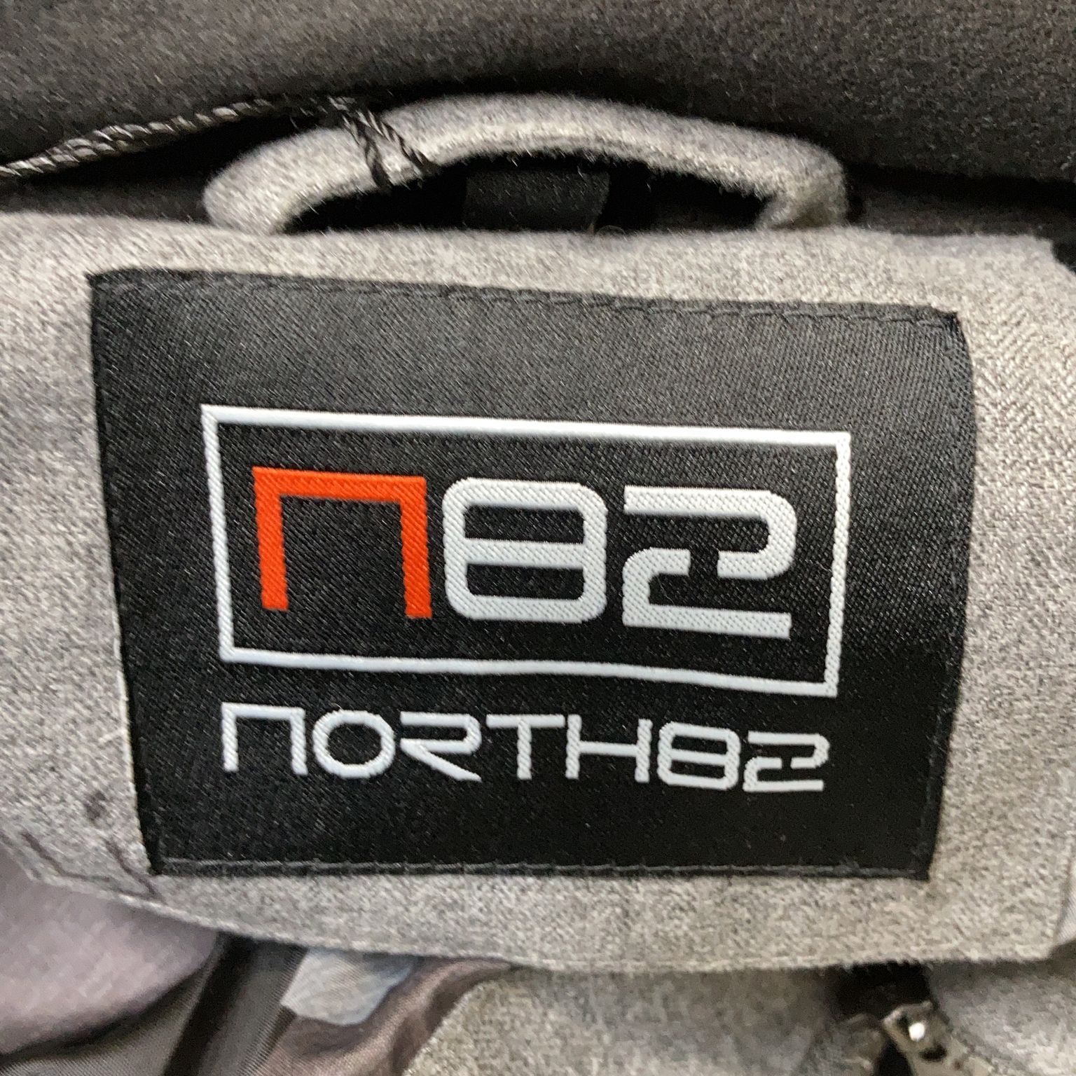 N82