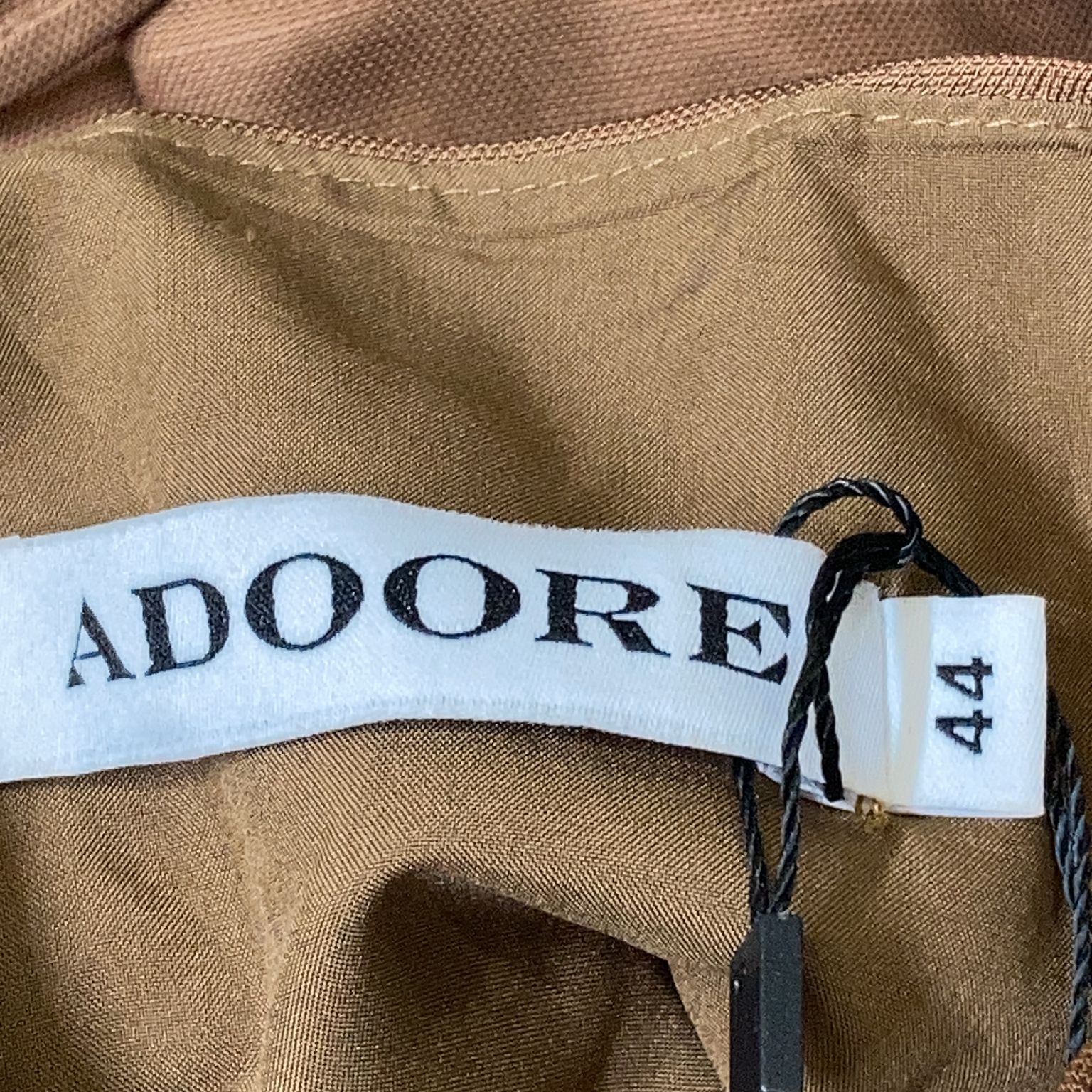 Adoore