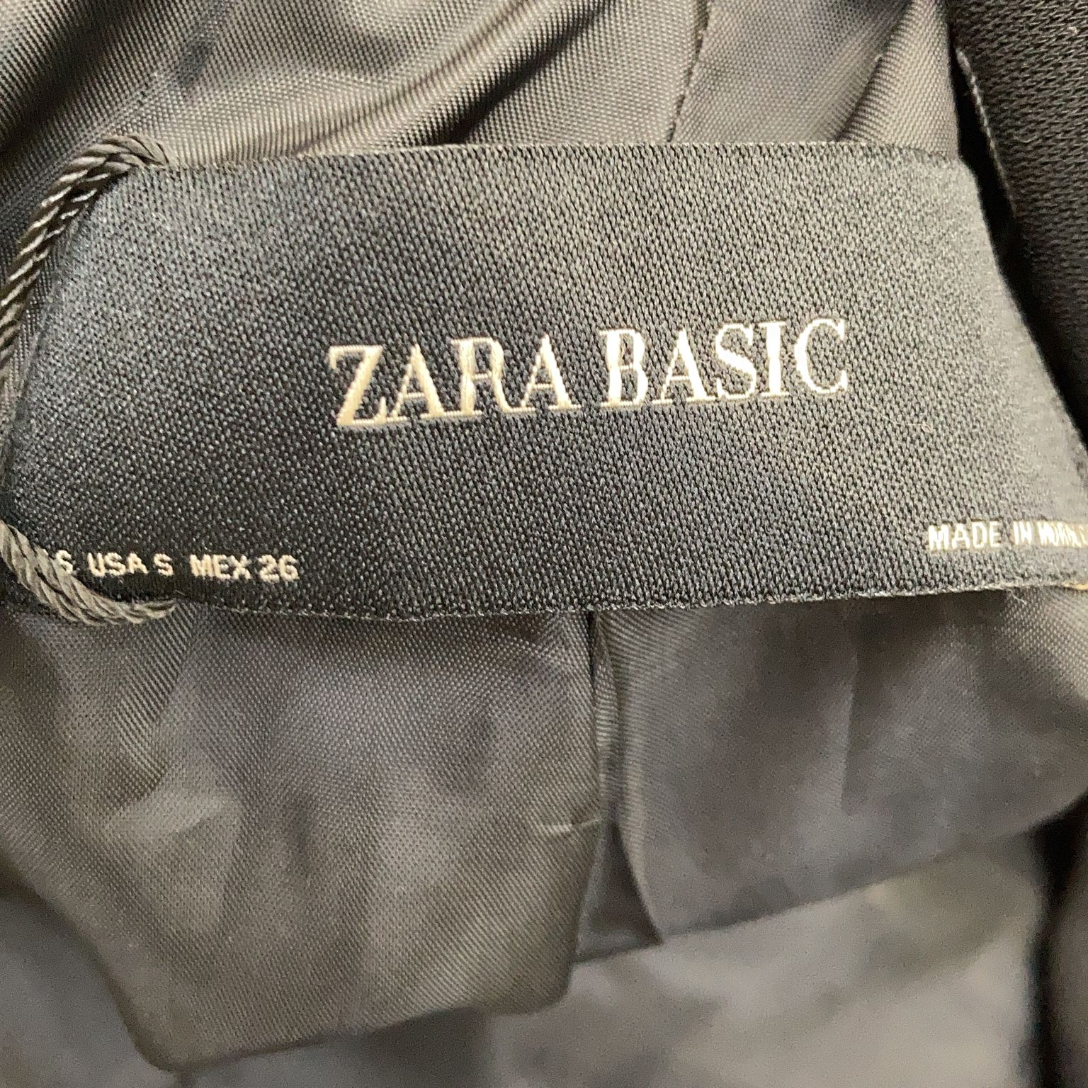 Zara Basic