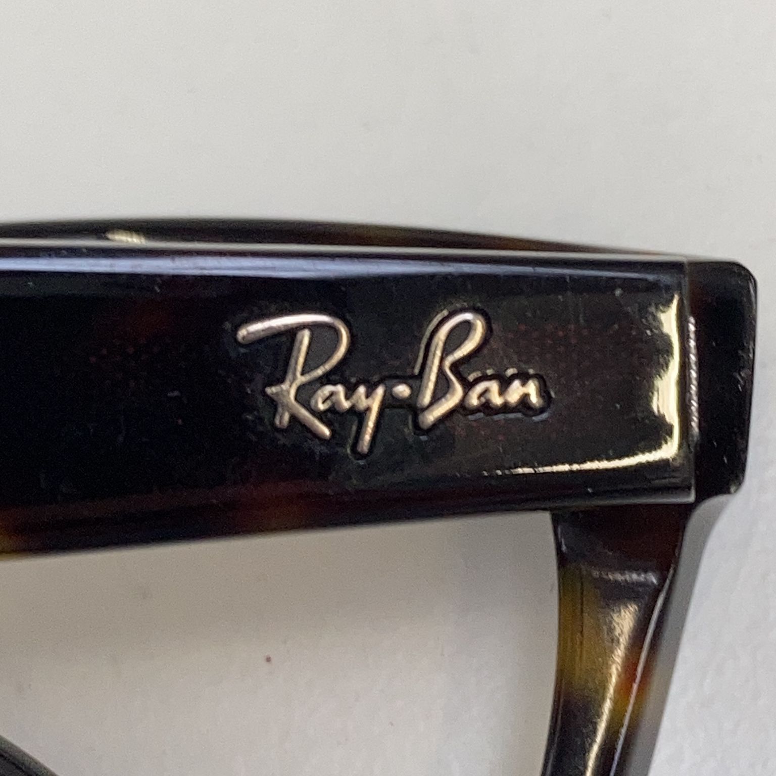 Ray-Ban