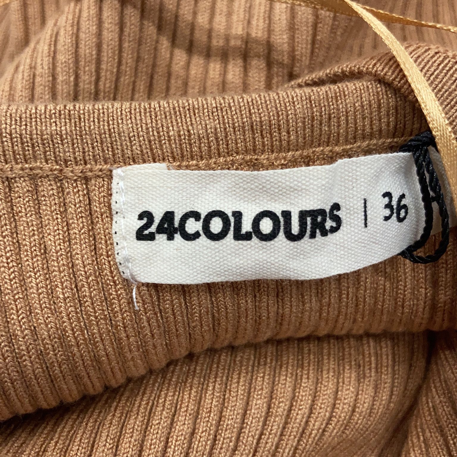 24 Colours