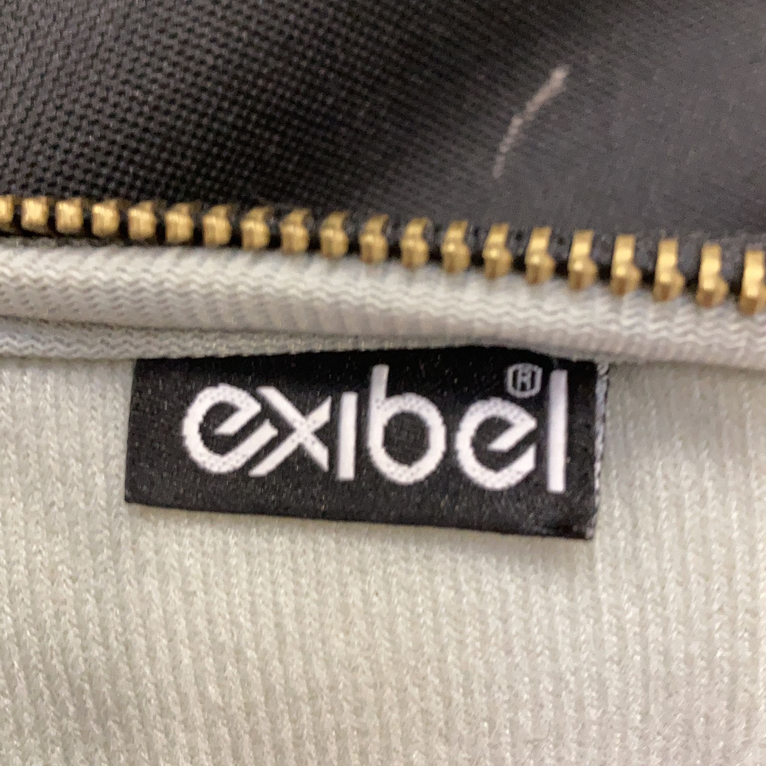 Exibel