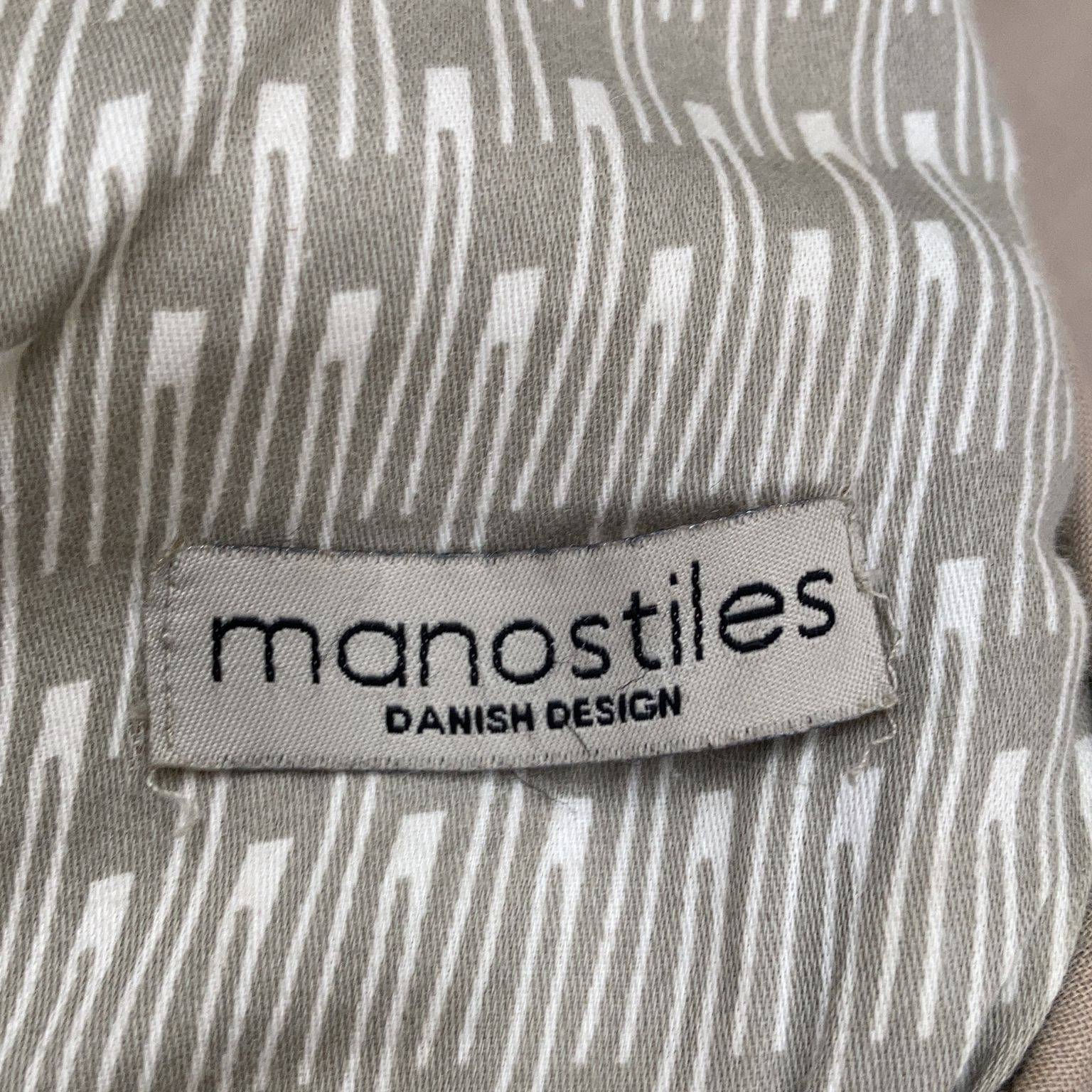 Manostiles