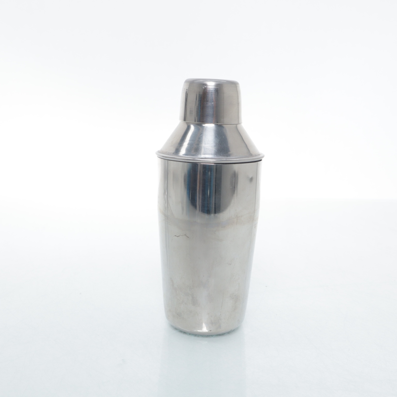 Cocktail shaker