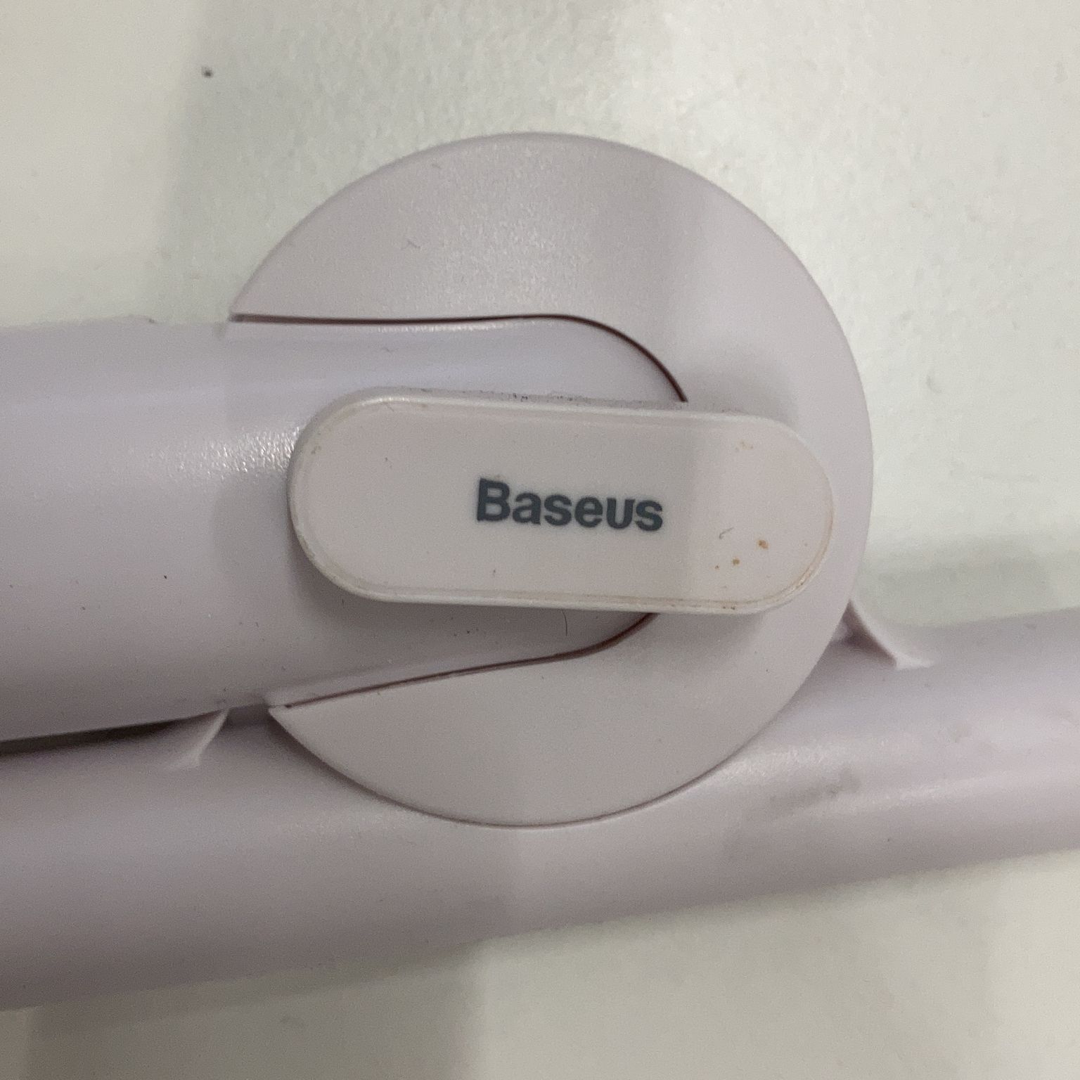 Baseus