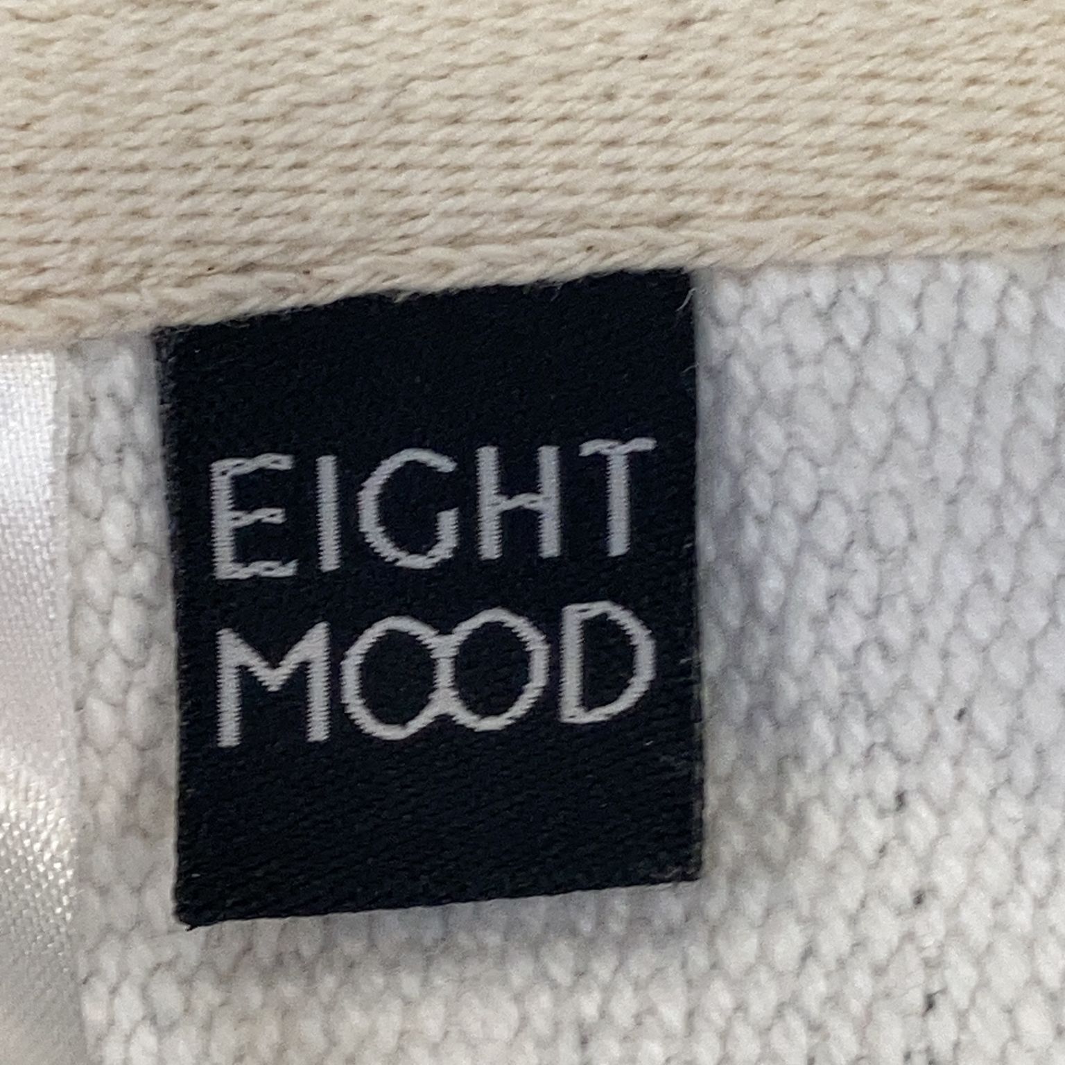 Eight Mood