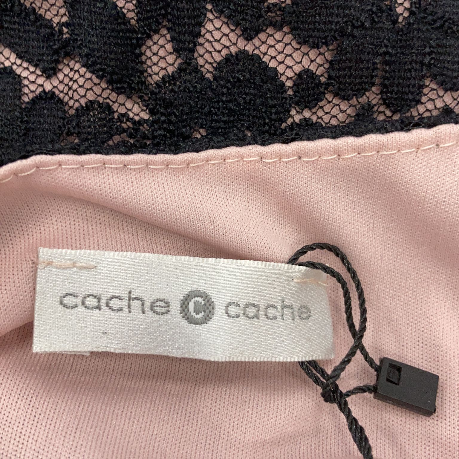 Cache Cache