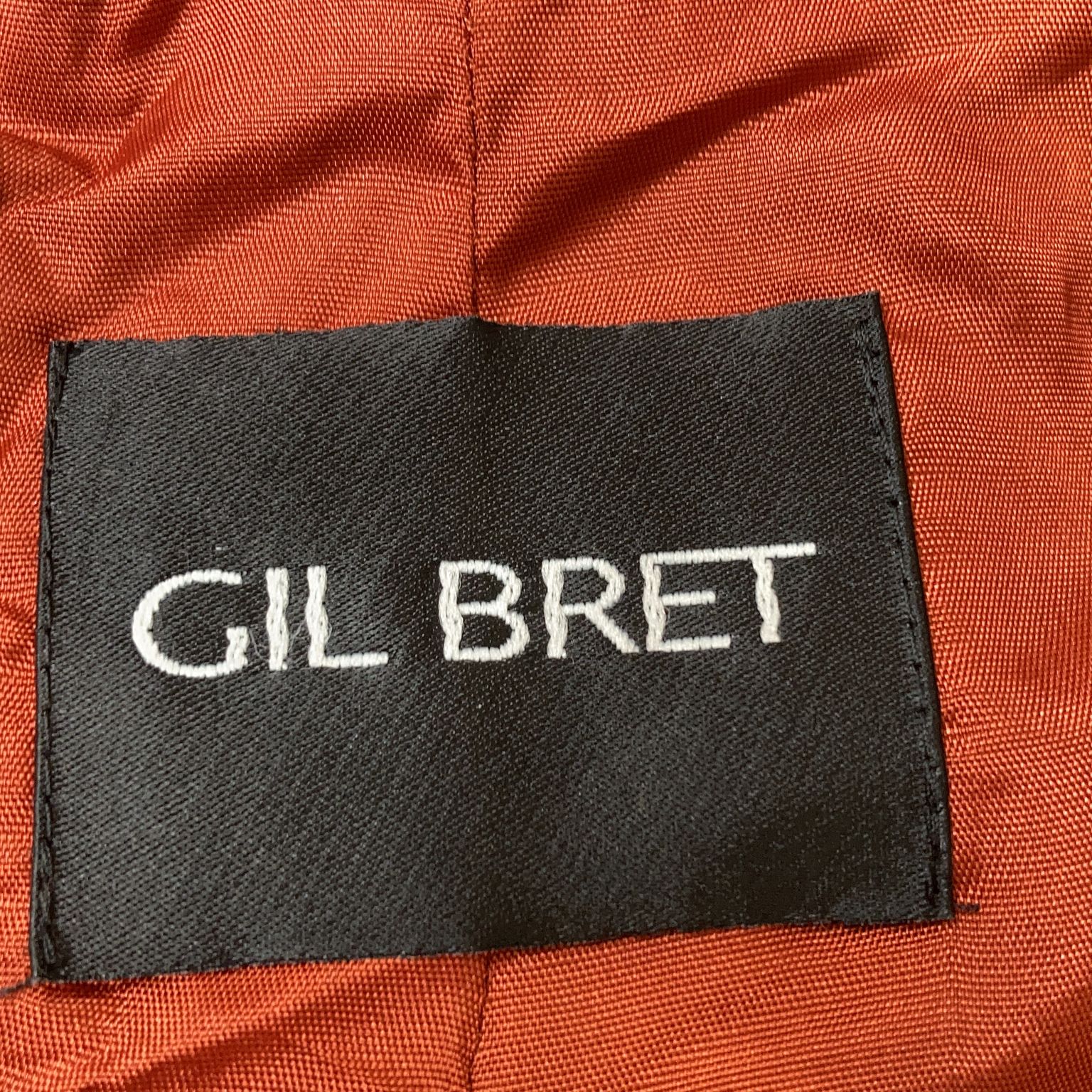 Gil Bret