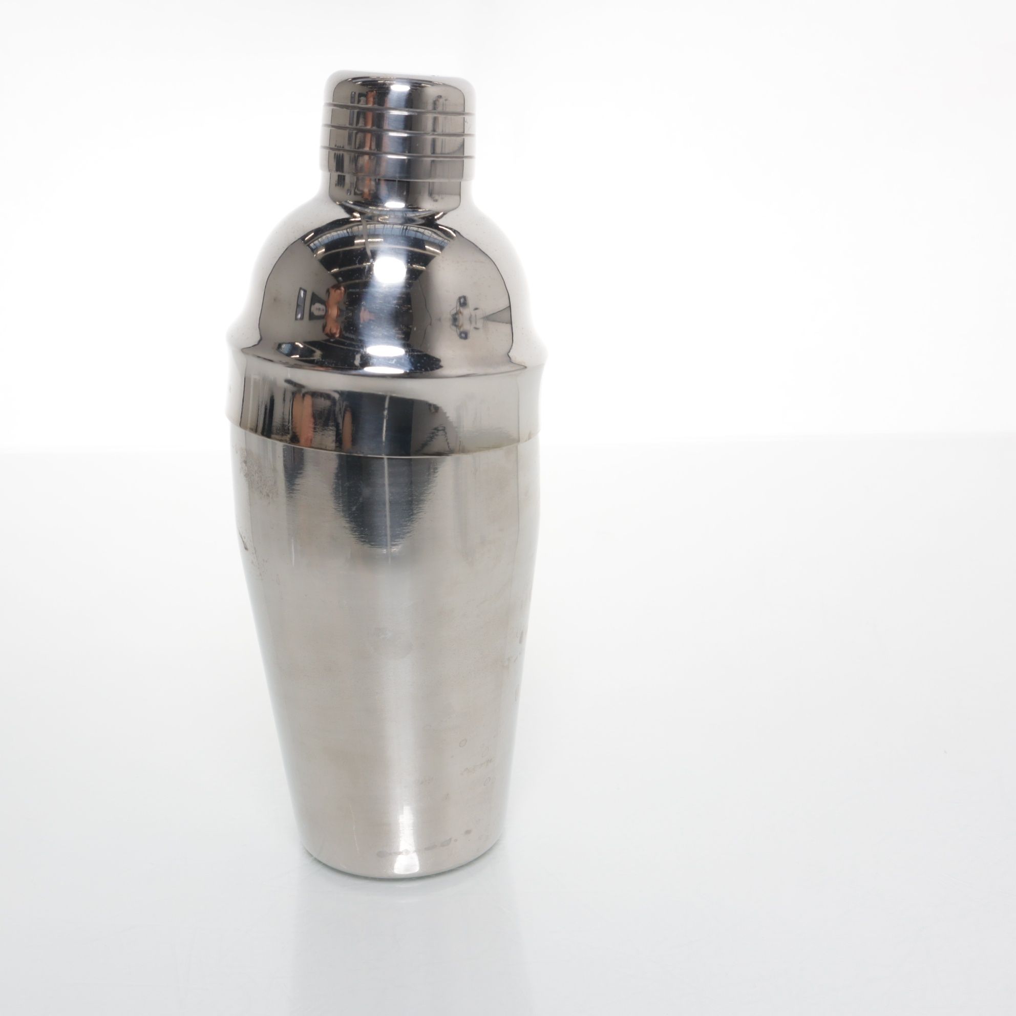 Cocktail shaker