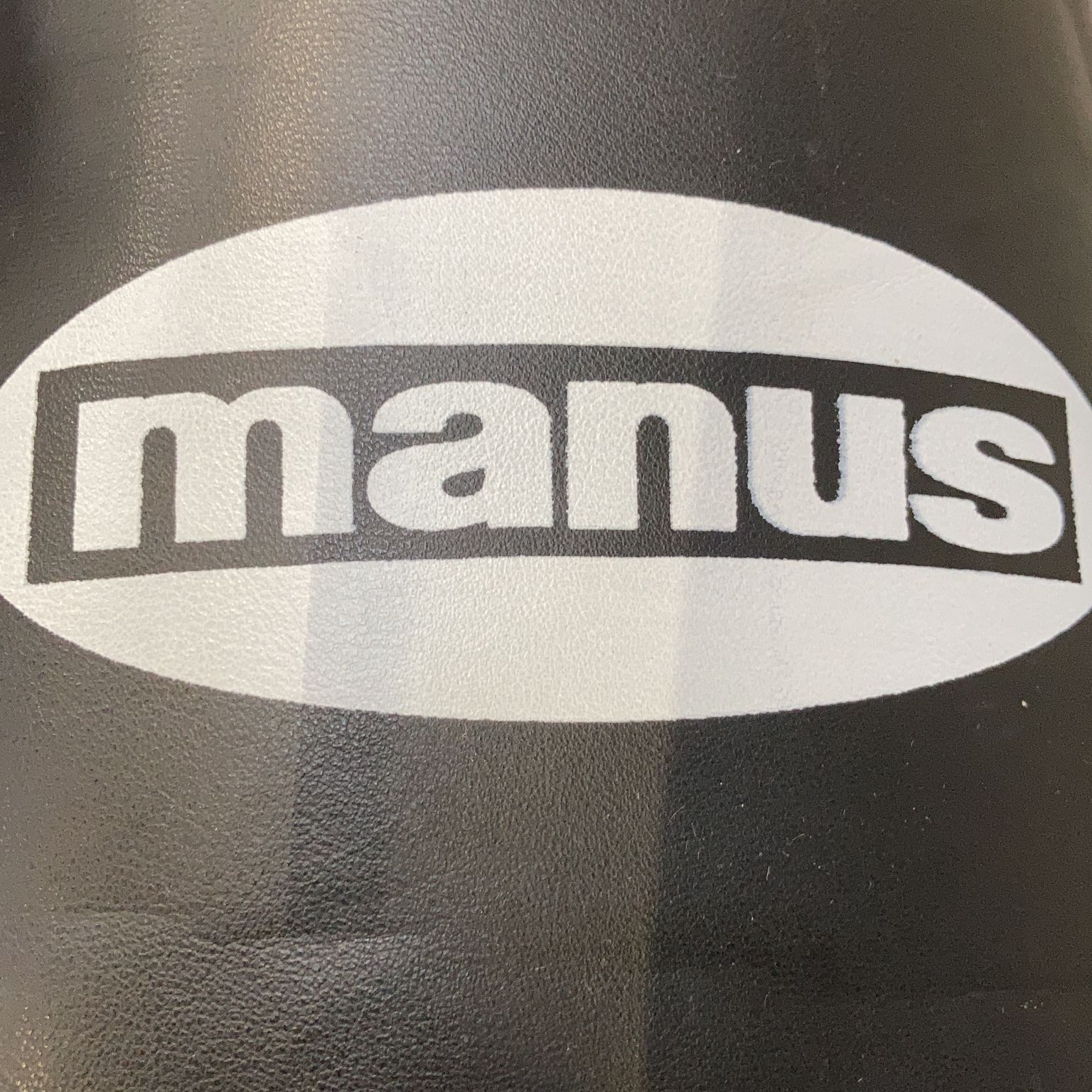 Manus