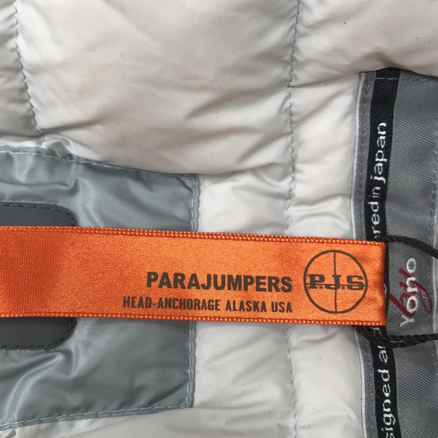 Parajumpers