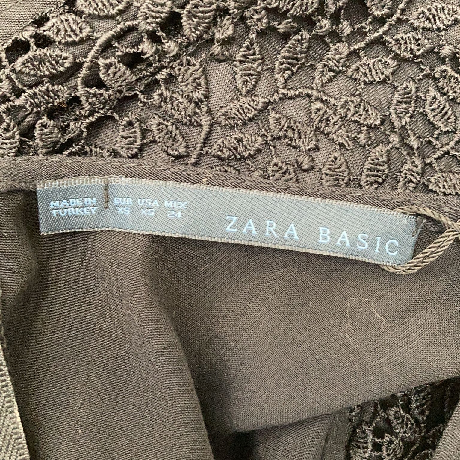 Zara Basic