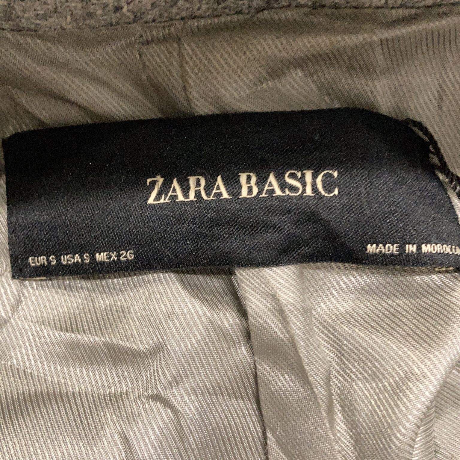 Zara Basic