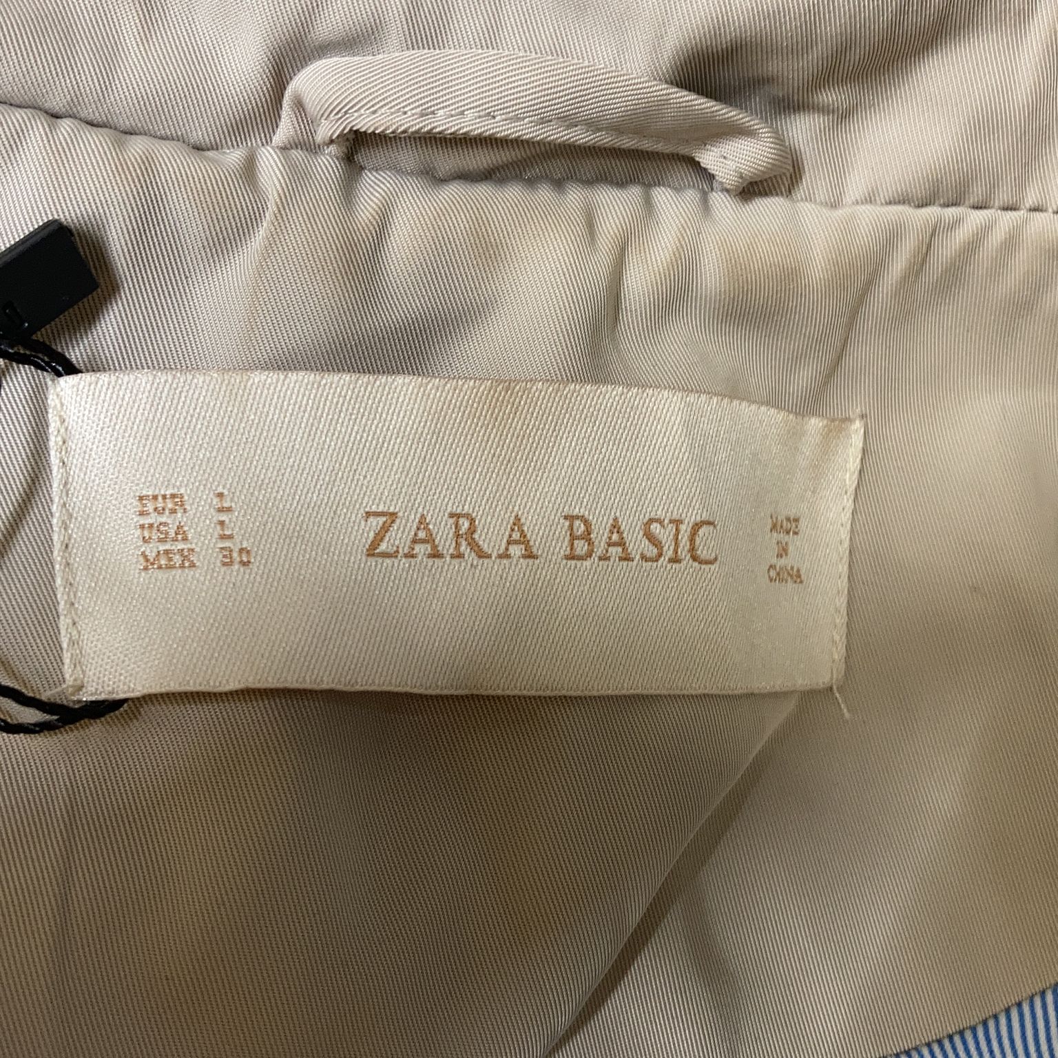 Zara Basic